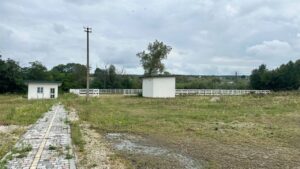 ПРОДАЖ УНІКАЛЬНОЇ НЕРУХОМОСТІ ПОРУЧ З МІСТОМ