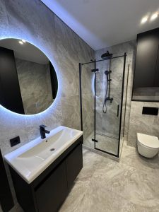 Продаж 1 км квартири в Івано-Франківську