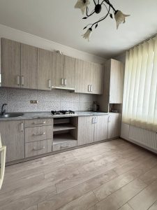 Оренда 1-кімнатної квартири поруч з міським озером